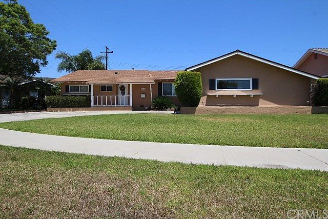 1st image of 708 S Yana Dr