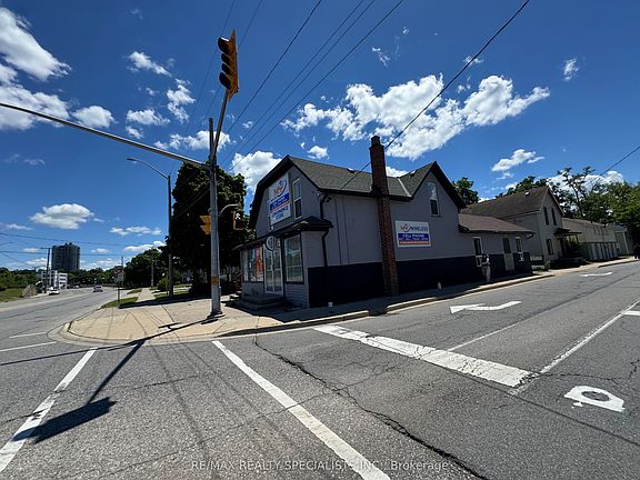 2nd image of 25 Park Hill Rd W