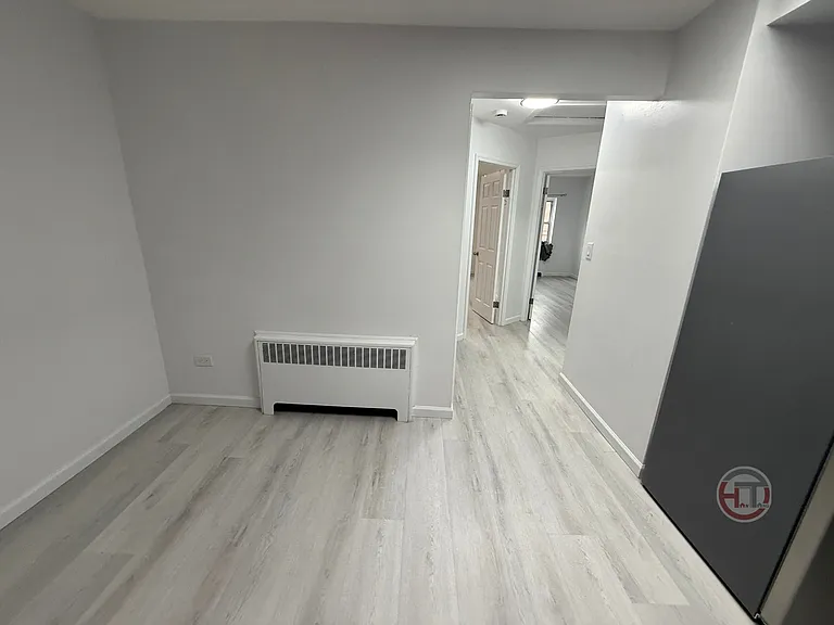 2031 Haviland Ave #2 — Photo 3