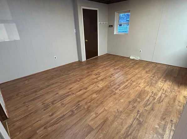 (undisclosed Address)