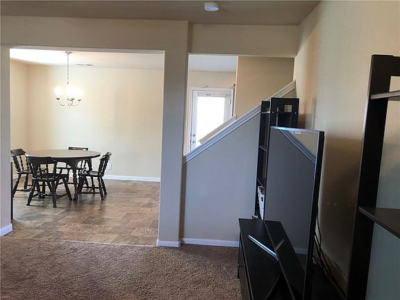 2nd image of 307 Wild Cat Dr