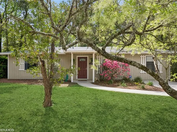 2735 NW 42nd Pl, Gainesville, FL 32605