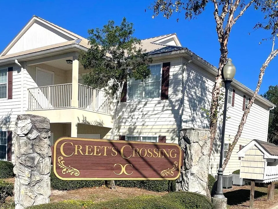 2154 Whispering Pines Blvd #3