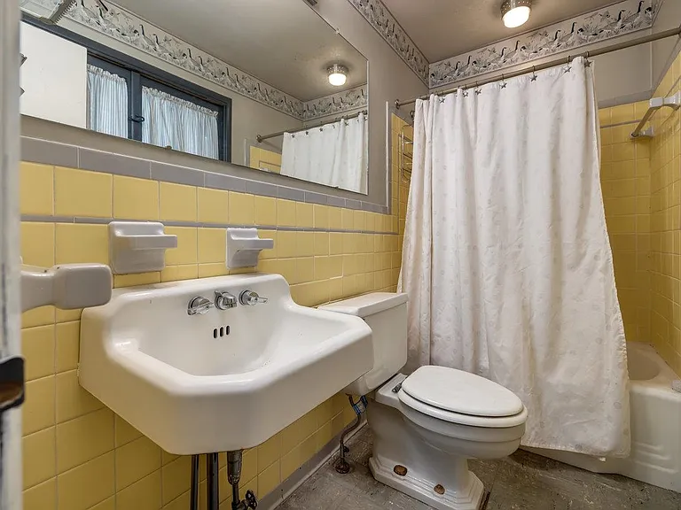 289 Newman Ave — Photo 21