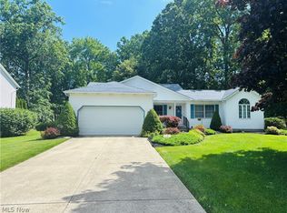 1163 Garwood Dr, Painesville, OH 44077