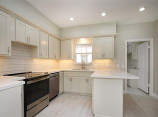 7693 Ameswood Rd, Houston, TX 77095