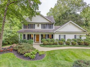 180 Whipkey Dr, Granville, OH