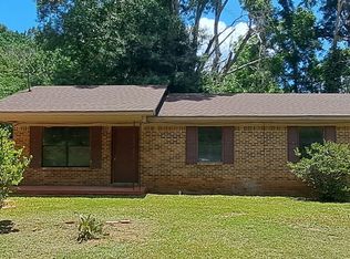 205 Knoxville Rd, Evergreen, AL 36401