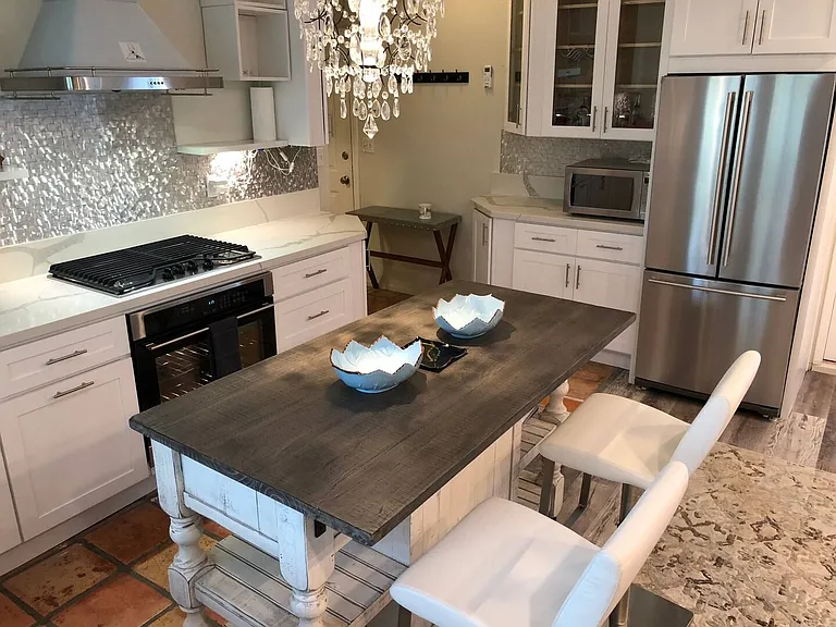 2055 Albatross St — Photo 30
