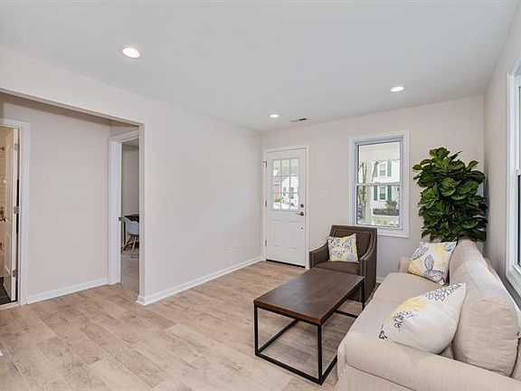 5th image of 314 Liberty Ave
