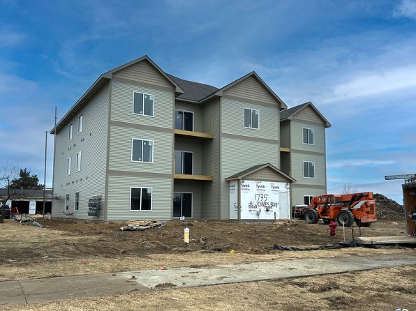 1735 N Jones Blvd #1