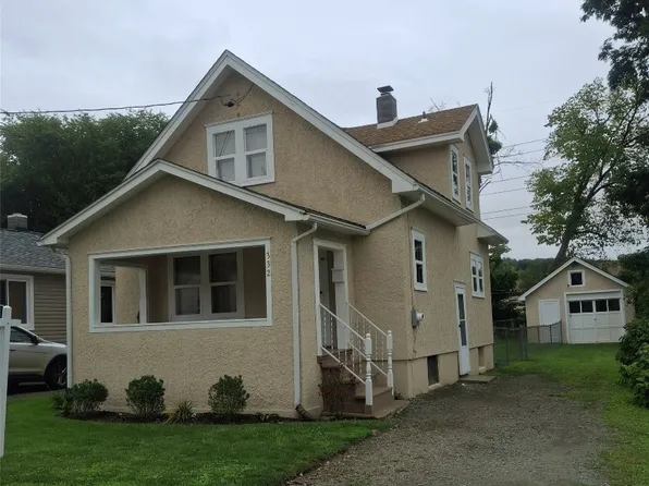 332 Arthur Ave, Johnson City, NY 13790