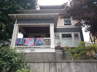 906 32nd Ave, Seattle, WA 98122
