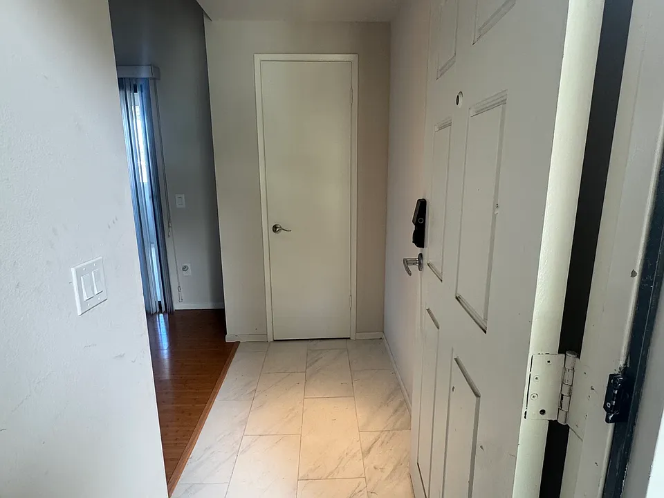 8777 Tulare Dr #408-H