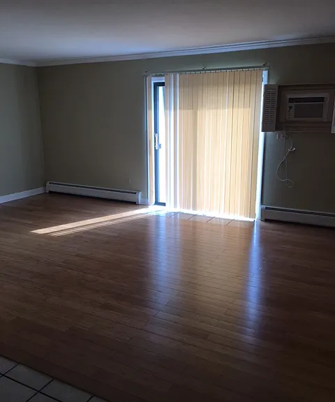 124 E Bailey Rd #L — Photo 4