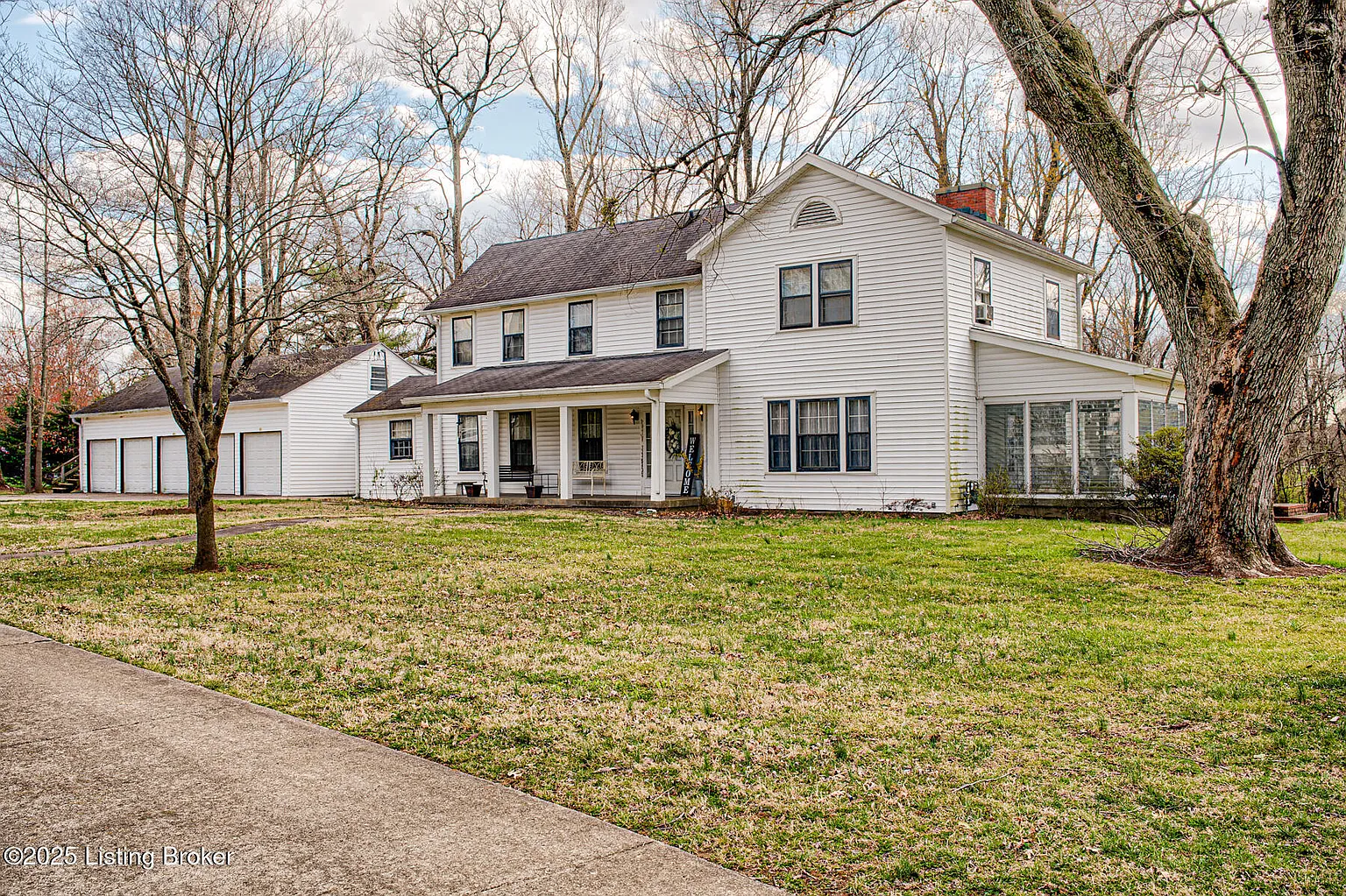 6308 Fegenbush Ln photo 1