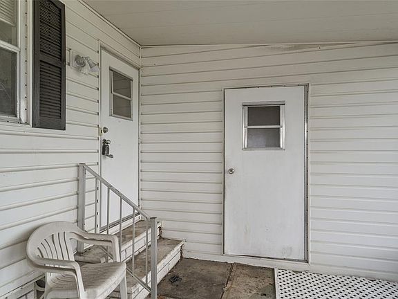 5th image of 9132 Salisbury Dr