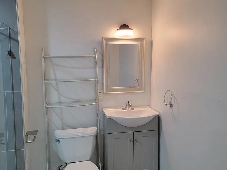 2339 Boas St #BASEMENT — Photo 7