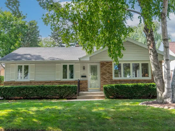 551 N 93rd STREET, Milwaukee, WI 53226
