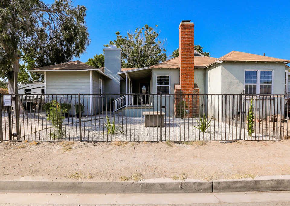 1st image of 7802 Morella Ave