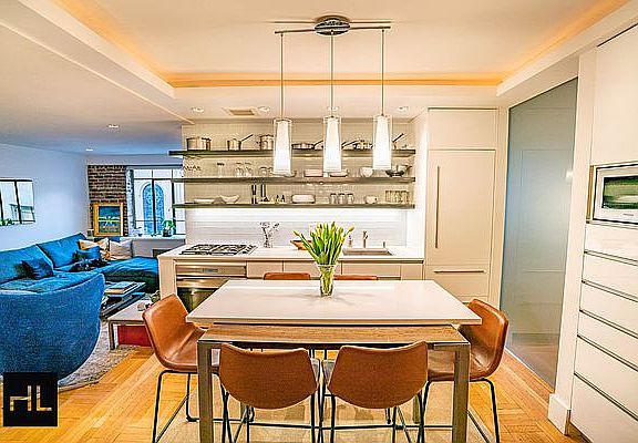 5th image of 255 W 23rd St APT 4GE
