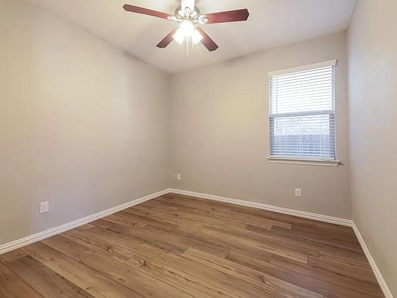 5th image of 1235 Sequoia Ln