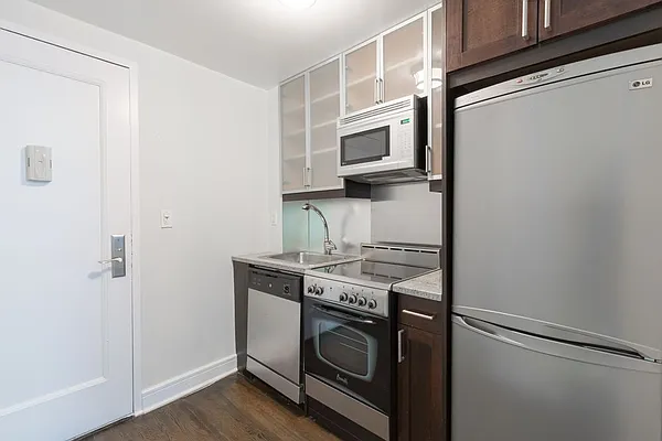 Rented by Stonehenge NYC LLC | media 1