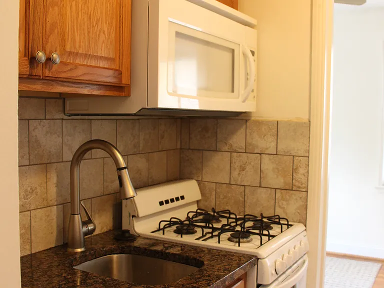 700 N Monroe Street — Photo 17