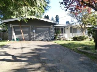 16525 NE 27th Pl, Bellevue, WA 98008