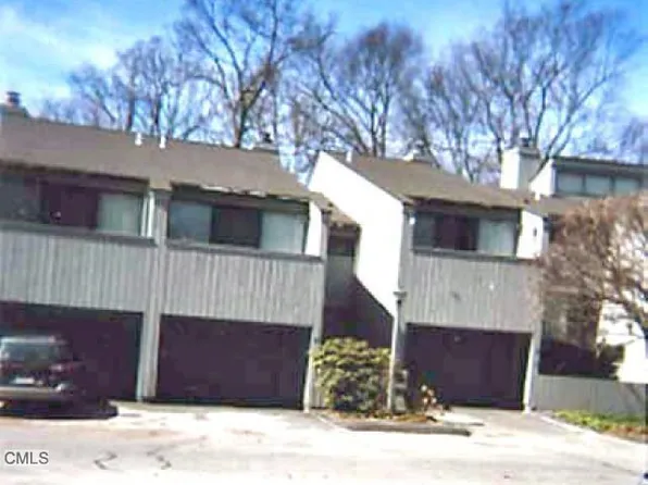 34 Whitney Gln, Westport, CT 06880