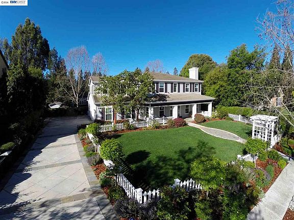 4th image of 5753 Hidden Creek Ct