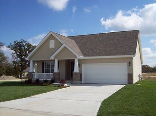 1700 Misty Manor Dr, St Peters, MO 63376