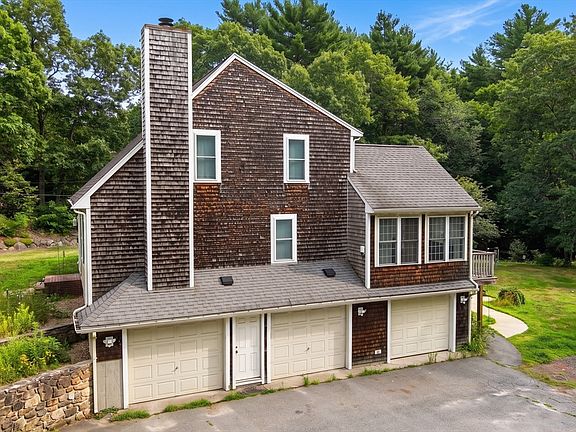3rd image of 42 Clear Pond Rd
