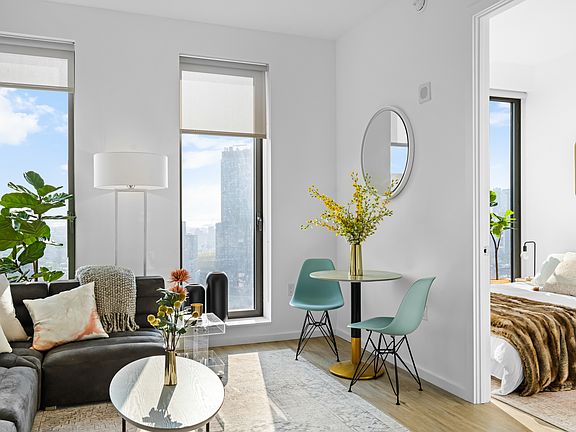 5th image of 545 Vanderbilt Ave APT 10G