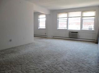 61 Maine Ave APT A22, Rockville Centre, NY 11570