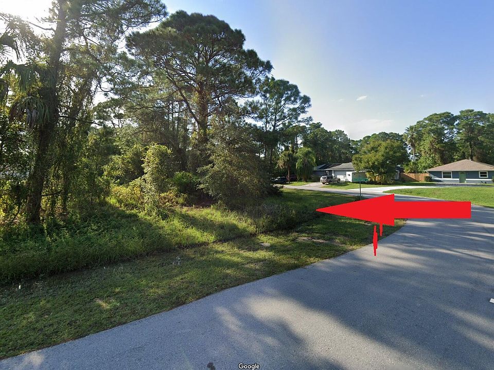 1st image of 910 Hammacher Ave SW Lot On