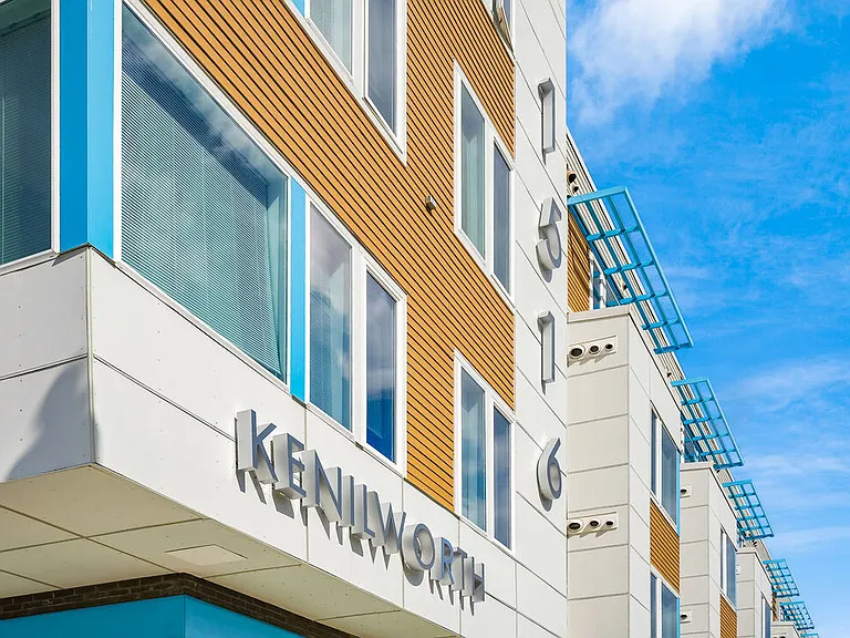 Kenilworth Courts — Photo 23
