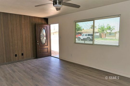 3rd image of 701 E California Ave
