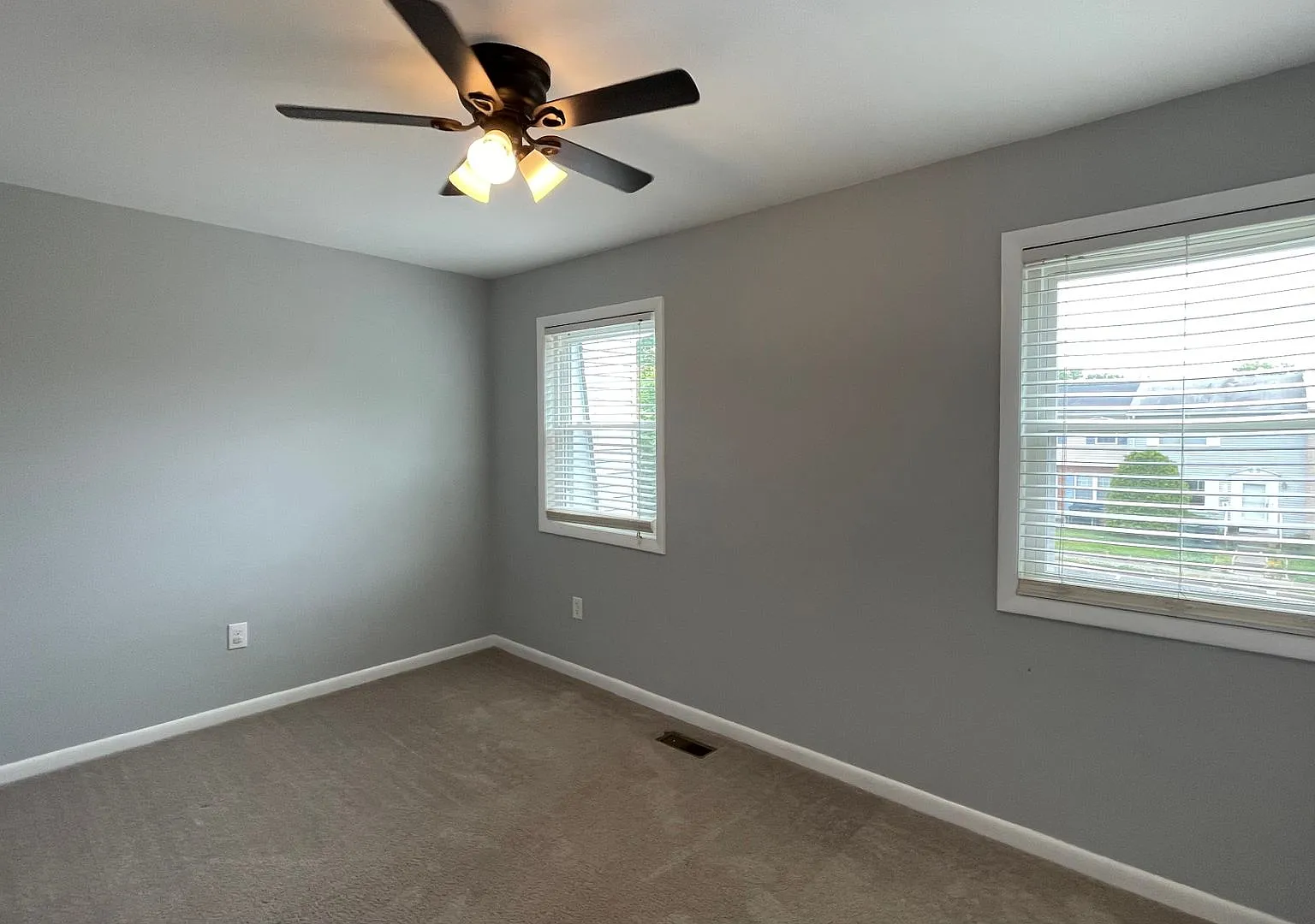 3-Bedroom Townhouse — Photo 4