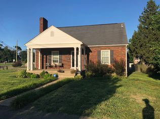 227 Ridgeway Ave, Saint Matthews, KY 40207