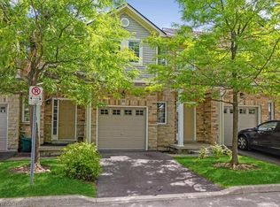 60 Cloverleaf Dr #38, Hamilton, ON L9K1S8