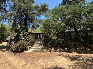 60 Box Canyon Rd #B, Canoga Park, CA 91304