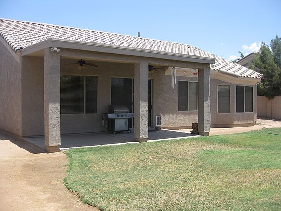 Covered Patio in Huge Back Yard