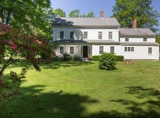 36 Gilbert Rd, Southampton, MA 01073