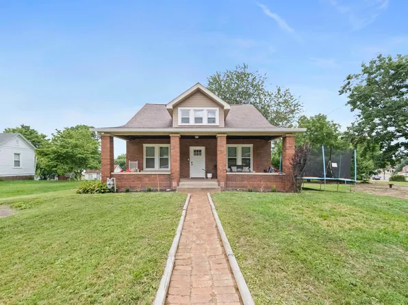 222 Sm Roberson Dr, South Shore, KY 41175