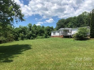 154 Rattlesnake Trl, Lake Lure, NC 28746