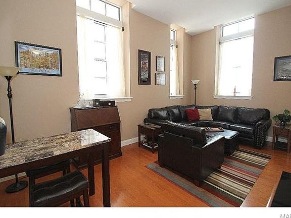 2nd image of 1515 Lafayette Ave Unit 402