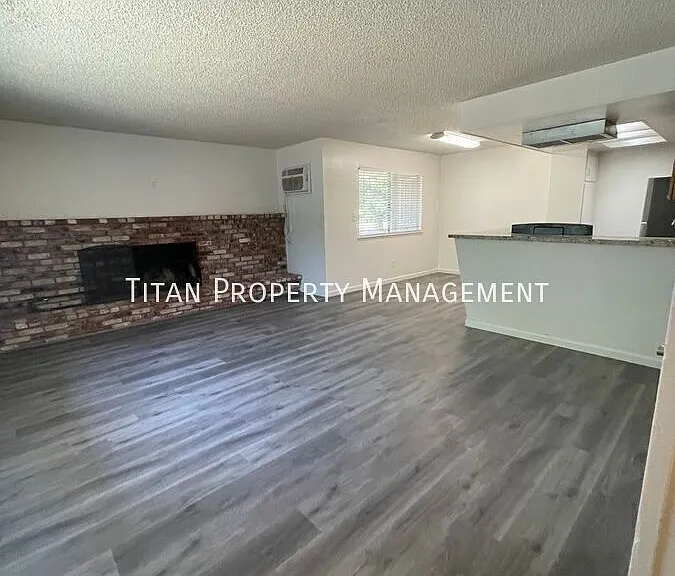 770 Carro Dr #1 — Photo 3