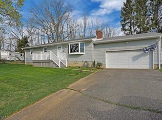 716 Marudy Dr, Asbury, NJ 08802