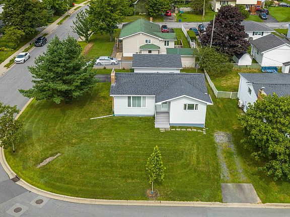 2nd image of 82 Nappan Dr